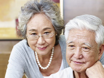 中老年朋友们，别自顾自入场当韭菜了，快去日本上加密投资课！