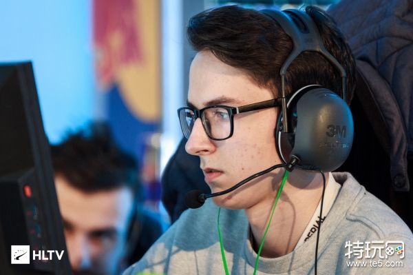 Imperial教练发声:现在处于二选一的状况