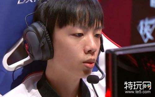SMLZ去JDG试训了?Mouse无意间爆料