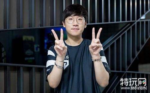 LCK转会综合分析:Gen阵容比SKT豪华