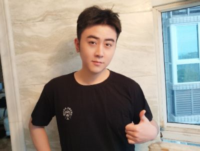 蛇哥Colin再遭状告 需向斗鱼赔偿1.4亿