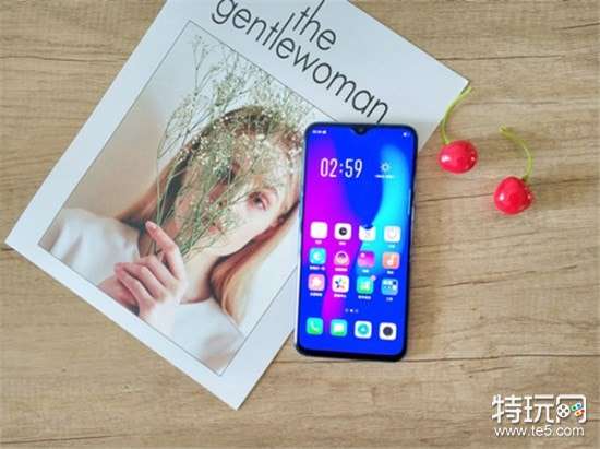 OPPO R17怎么截屏 OPPO R17截图方法介绍