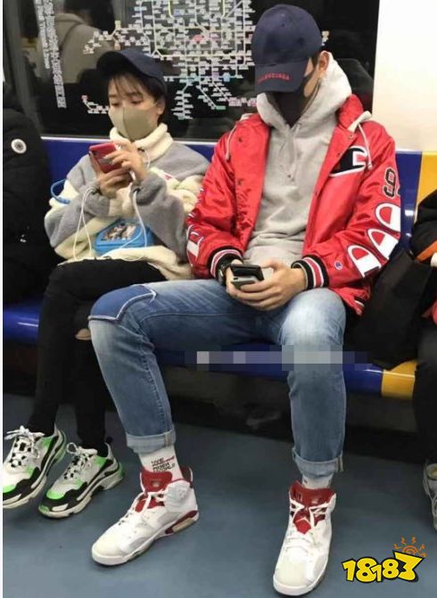 跟于小彤公开姐弟恋情的陈小纭能否凭《青春斗