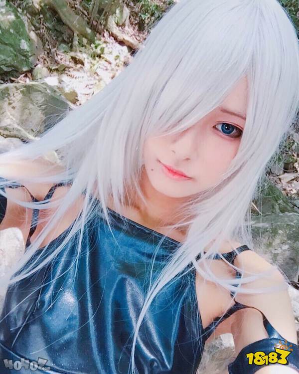 ins小姐姐cos尼尔机械纪元a2疏离与温柔融为一体