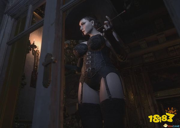 生化危机8黑色吊带内衣mod分享与使用攻略