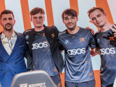 <b>FNC拿到A组第一 直接锁定S12小组赛名额</b>