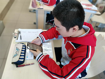 手機怎么掙錢快日結 vivo手機走路就能賺錢是真的嗎