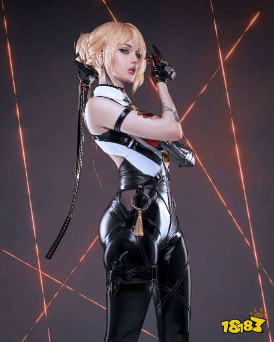 Xenon 紧身胶衣写真 10