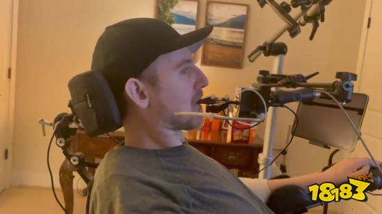 Neuralink 脑机接口展示